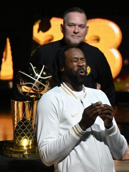 COLLECTABLE ONE OFF WORN JACKET "RING CEREMONY" DE ANDRE JORDAN  BEFORE THE GAME  DENVER - L.A LAKERS (24/10/23) COA NBA, PHOTOMACHED