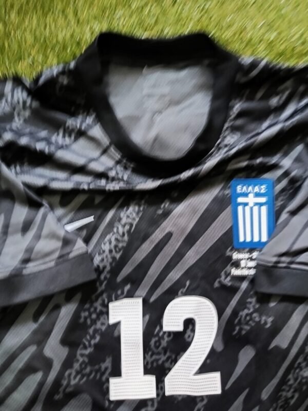 MATCH ISSUED SHIRT AND SIGNED  KONSTANTINOS TZOLAKIS GREECE – SLOVAKIA 4-1 (07/06/25) INTERNATIONAL FRIENDLY - Image 8