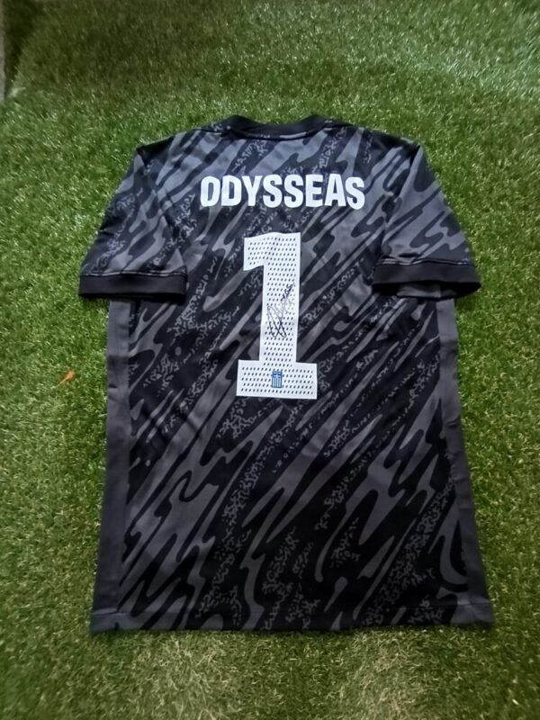 MATCH  ISSUED SHIRT AND SIGNED  ODYSSEAS VLACHODIMOS GREECE – SLOVAKIA 4-1 (07/06/25) INTERNATIONAL FRIENDLY - Image 3