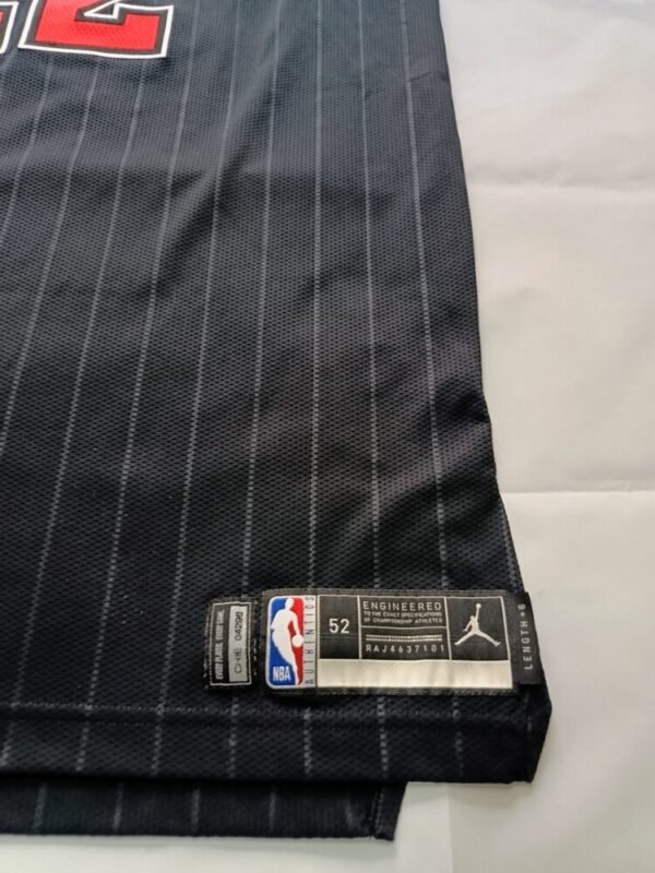 MATCH WORN SHIRT AT 2 GAMES  TALEN HORTON-TUCKER CHICAGO BULLS – BOSTON CELTICS 129 – 138 (29/11/24)  EMIRATES NBA CUP ( 16 POINTS) CHICAGO BULLS – BOSTON CELTICS 107-98 ( 19/12/24) NBA REGULAR SEASON  COA NBA, PHOTOMACHED - Image 7