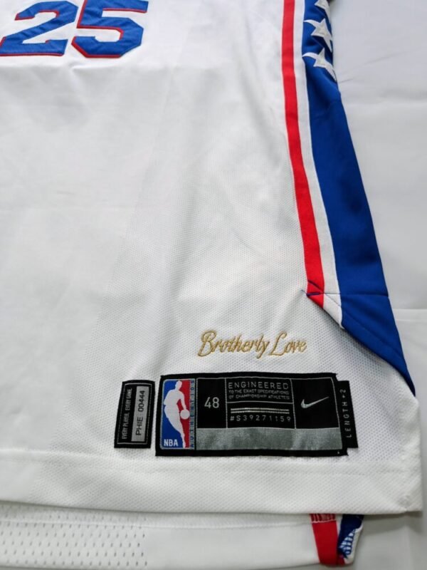MATCH ISSUED OR WORN SHIRT BEN SIMMONS PHILADELPHIA 76rs NBA ROOCKIE OF THE YEAR SEASON 2017/18 - Image 4