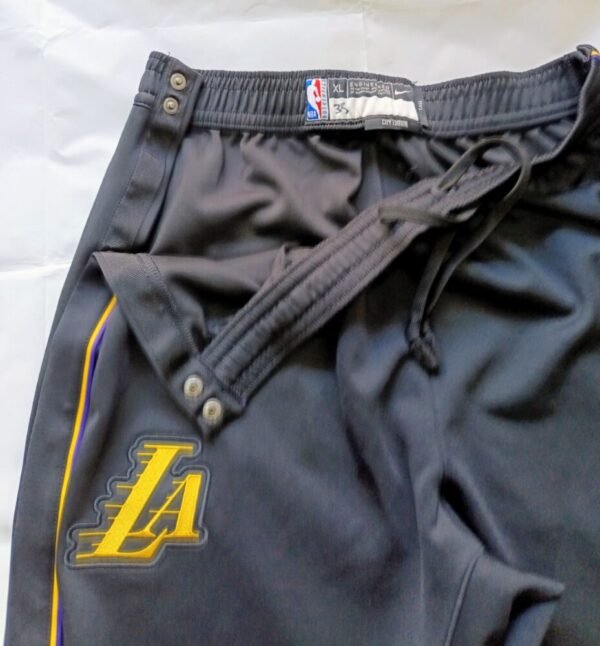 GAME ISSUED WARM-UP SET  CHRISTIAN WOOD L.A LAKERS – PHOENIX SUNS 106-103 (05/12/23)  COA NBA - Image 9