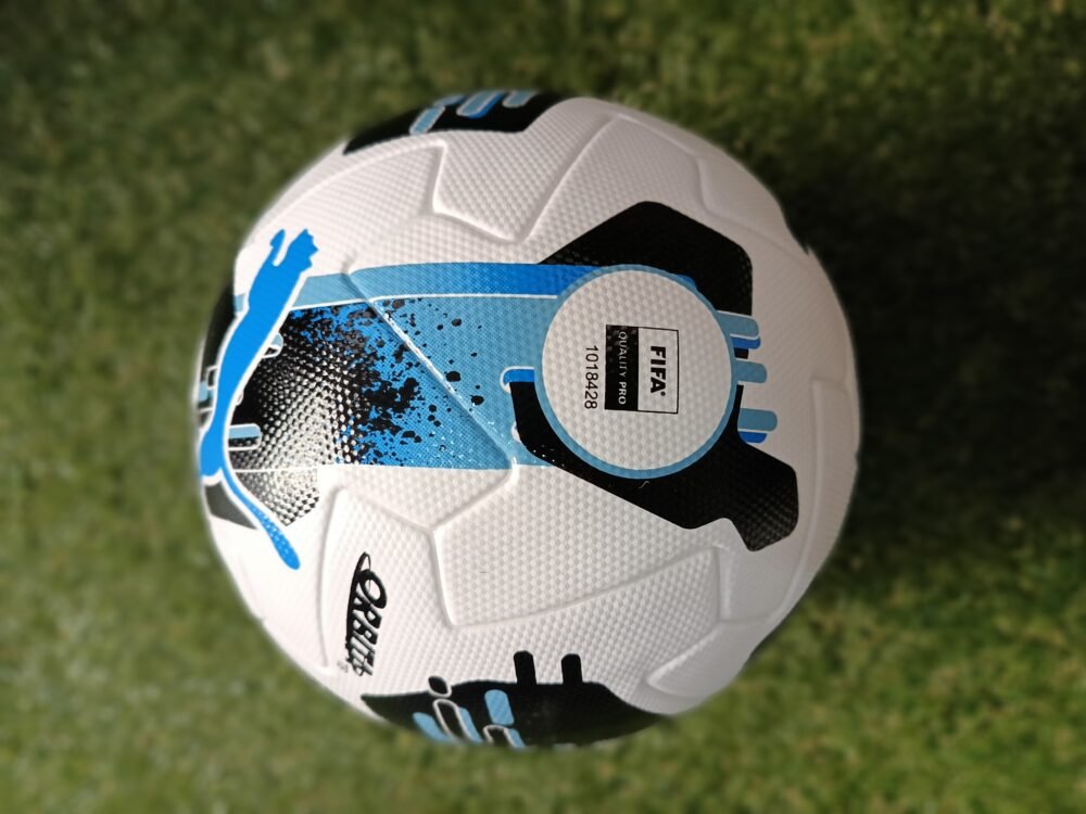 OFFICIAL PUMA GAME USED BALL AT OLYMPIAKOS F.C GAME SEASON 2025/26 SUPER LEAGUE - Image 3