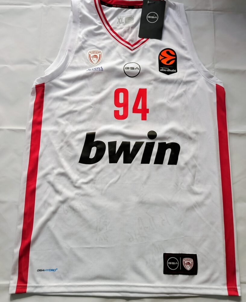 COLLECTABLE OFFICIAL JSA SHIRT OF THE GREEK CHAMPIONS EVAN FOURNIER SIGNED BY ALL THE TEAM OF OLYMPIAKOS B.C AND THE COACH GEORGE BARTSOKAS - Image 7