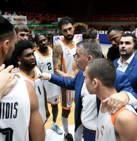 MATCH WORN SHIRT LEYTON HAMMONDS AND SIGNED BY ALL THE TEAM OF PROMITHEAS PATRON SEASON 2025/26 BASKETBALL CHAMPIONS LEAGUE