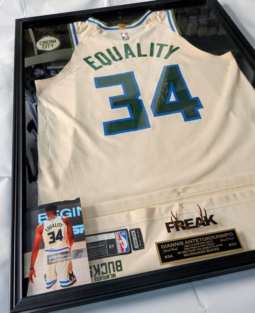 COLLECTABLE MATCH ISSUED SHIRT FRAMED 61cm X 81cm AND SIGNED BY THE 2X NBA MVP, 1X FINALS MVP GIANNI ANTETOKOUNMPO HOUSTON ROCKETS – MILWAUKEE BUCKS 120-116 ( 03/08/20) COA GREY FLANNEL AND LOA JSA - Image 9