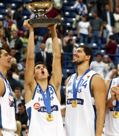 COLLECTABLE CUSTOM JERSEY GREECE 2005 EUROPEAN CHAMPIONS SIGNED BY THE LEGEND DIMITRI DIAMANTIDI