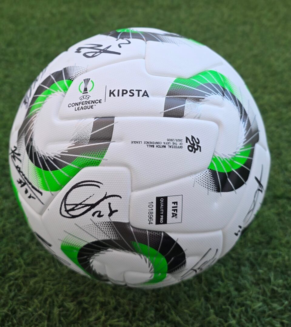 AEK LARNACA – MATCH USED CONFERENCE LEAGUE BALL SIGNED BY THE TEAM’S PLAYERS – SEASON 2025/2026 - Image 3