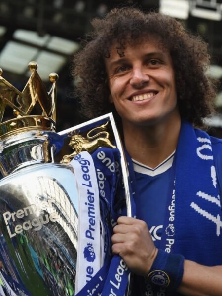 DAVID LUIZ - CHELSEA - HAND SIGNED FRAME