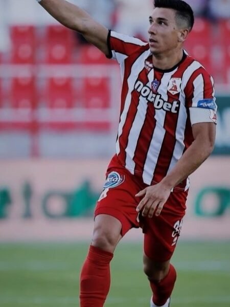 VERNON DE MARCO – PANSERRAIKOS - MATCH WORN AND TEAM SIGNED JERSEY - GREEK SUPER LEAGUE - SEASON 2025/2026