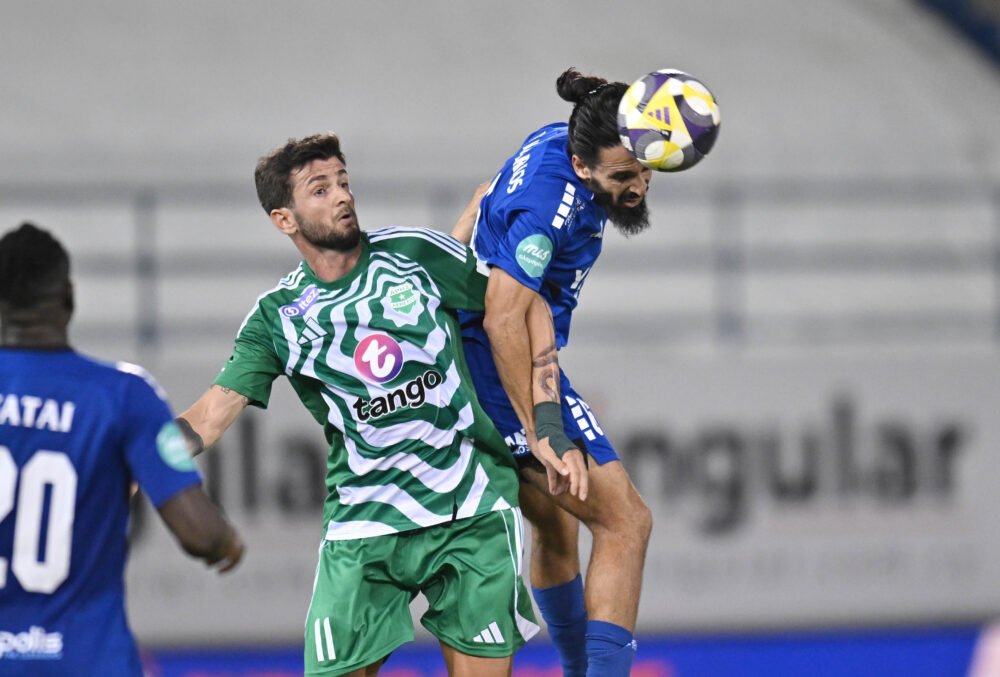 NEKTARIOS EDWARDS – OMONOIA ARADIPPOU – MATCH WORN AND SIGNED JERSEY – STOIXIMAN CYPRUS LEAGUE – SEASON 2025/2026 - Image 5