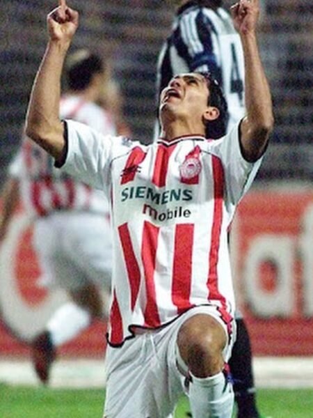 GIOVANNI - OLYMPIAKOS PIRAEUS - OFFICIAL SIGNED JERSEY - SEASON 2001/2002