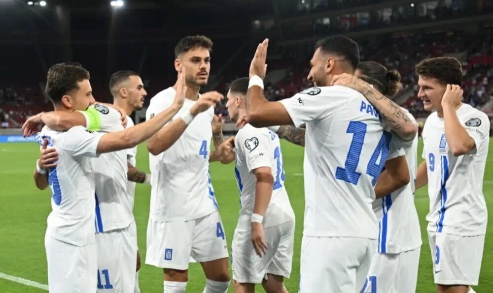 GREECE NATIONAL TEAM – OFFICIAL JERSEY SIGNED BY TEAM PLAYERS – SEASON 2024/2025 - Image 4