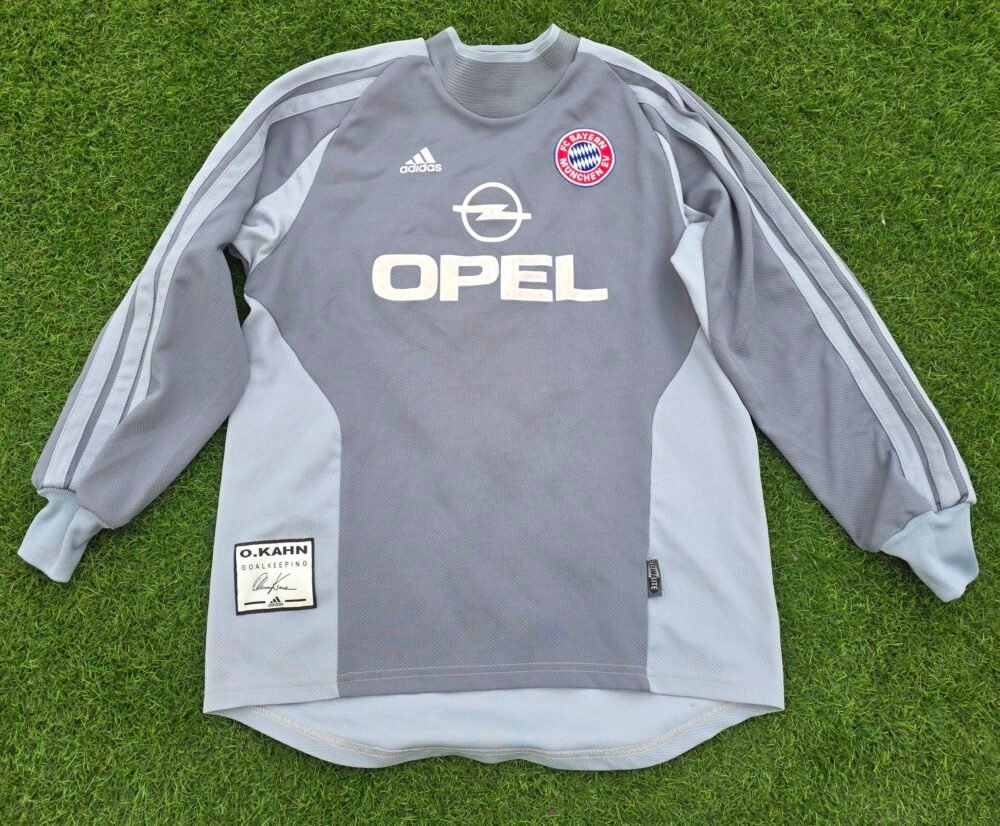 OLIVER KAHN – FC BAYERN MUNICH – OFFICIAL SIGNED JERSEY – SEASON 2001/2002 - Image 5