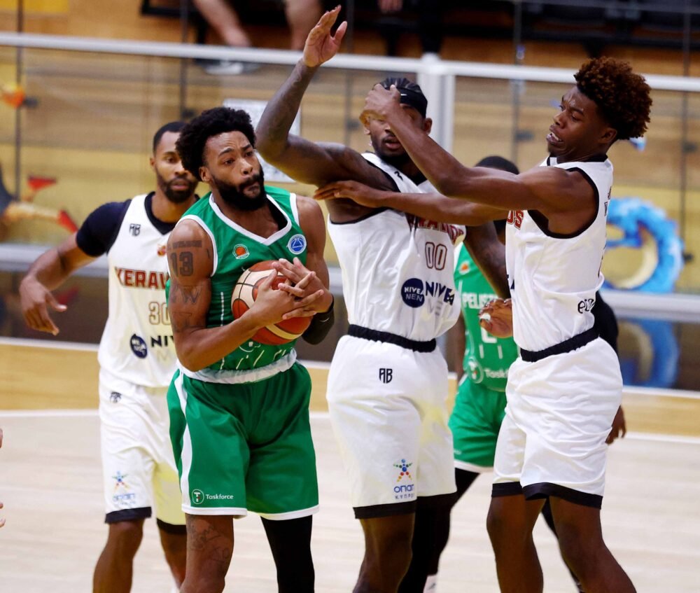 KERAVNOS STROVOLOU – OFFICIAL JERSEY SIGNED BY ALL THE TEAM – SEASON 2025/2026 - Image 4