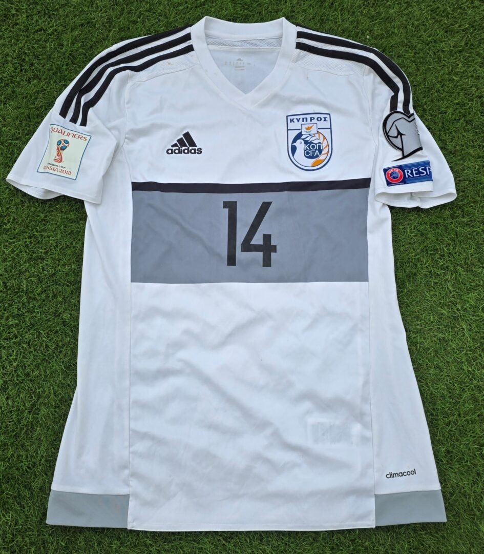 VINCENT LABAN – CYPRUS NATIONAL TEAM – MATCH WORN JERSEY – FIFA WORLD CUP 2018 QUALIFIERS - Image 3