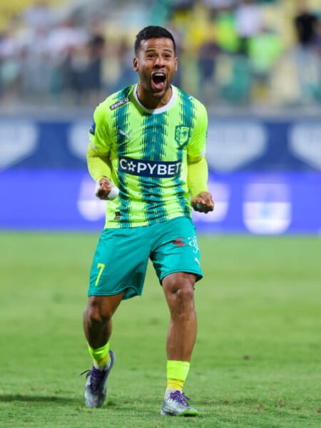 GUS LEDES - AEK LARNACA – MATCH WORN AND SIGNED JERSEY - STOIXIMAN CYPRUS LEAGUE - SEASON 2025/2026