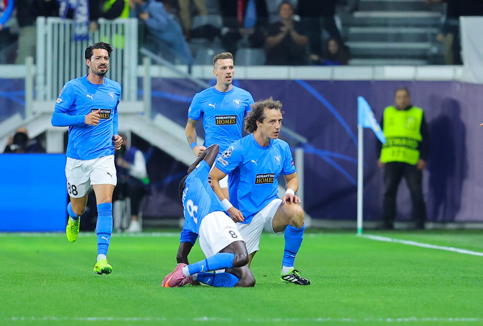 DAVID LUIZ – OFFICIAL SIGNED JERSEY – CHAMPIONS LEAGUE – SEASON 2025/2026 - Image 5