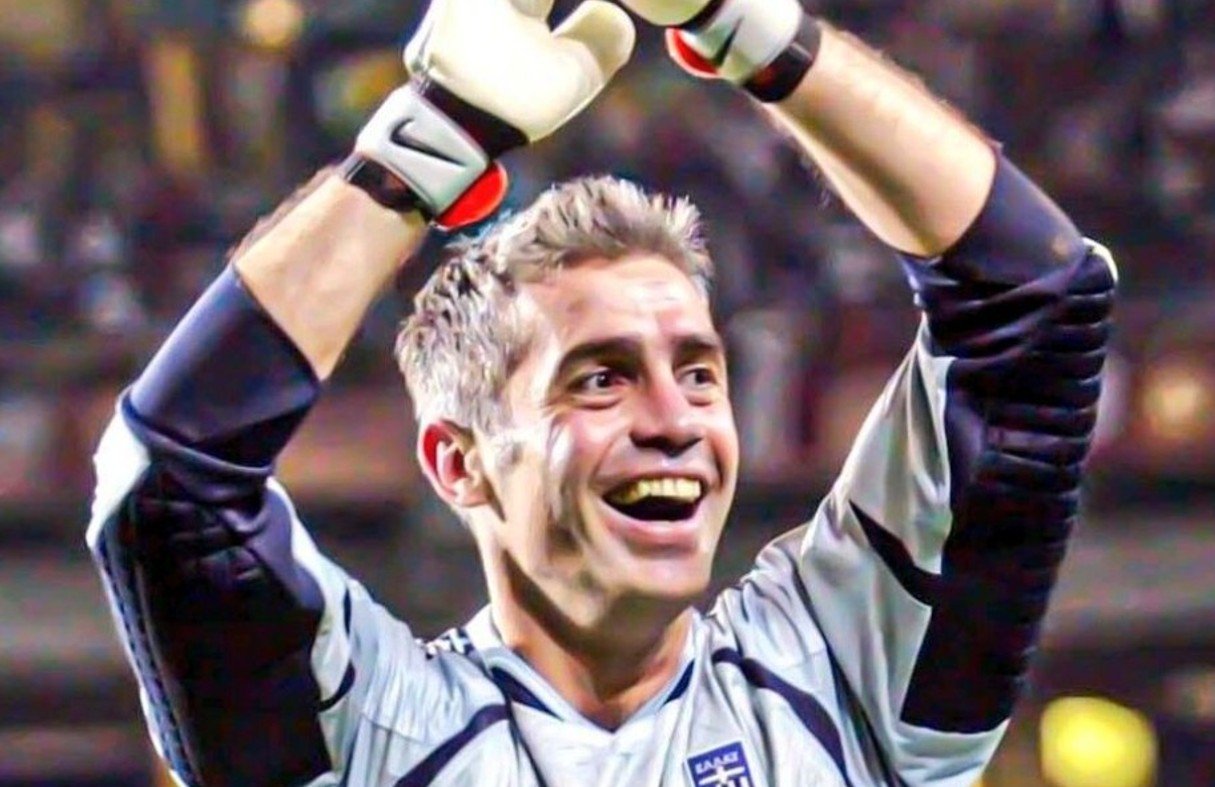 ANTONIS NIKOPOLODIS – GREECE NATIONAL TEAM – HAND SIGNED FRAME