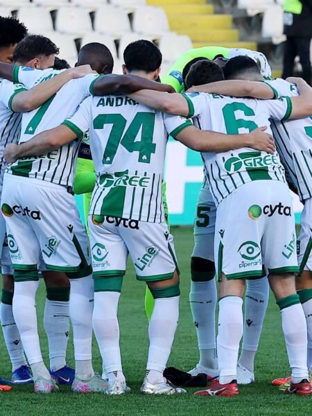 OMONOIA NICOSIA – TEAM SIGNED BALL – SEASON 2025/2026