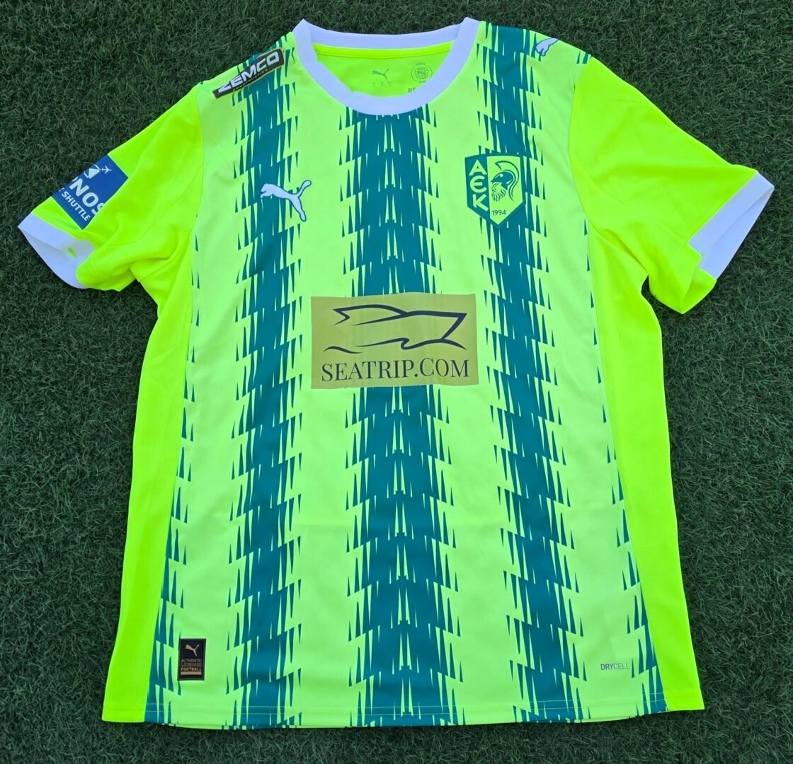 ENRIC SABORIT – AEK LARNACA – MATCH WORN OR ISSUED JERSEY – BRANN VS AEK LARNACA (2-1, 21/8/2025) – EUROPA LEAGUE QUALIFIERS – SEASON 2025/2026 - Image 4
