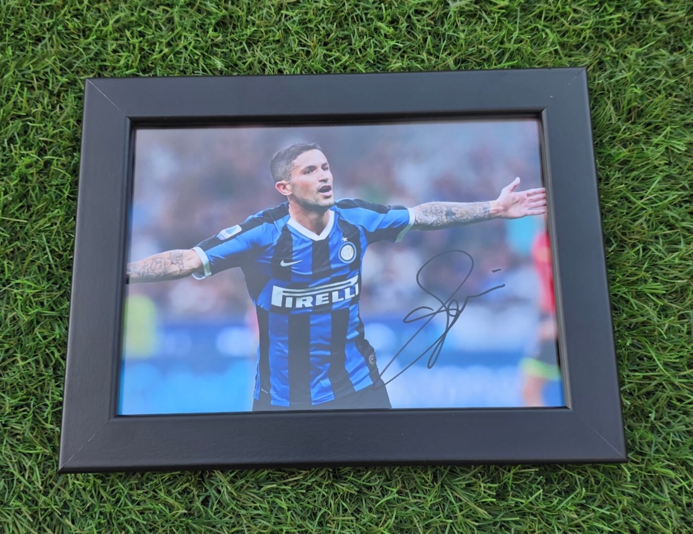 STEFANO SENSI – INTER – HAND SIGNED FRAME - Image 2