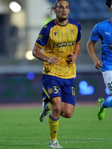 JULIUS SZOKE – AEL LIMASSOL – MATCH WORN AND SIGNED BY ALL THE TEAM – STOIXIMAN CYPRUS LEAGUE – SEASON 2025/2026