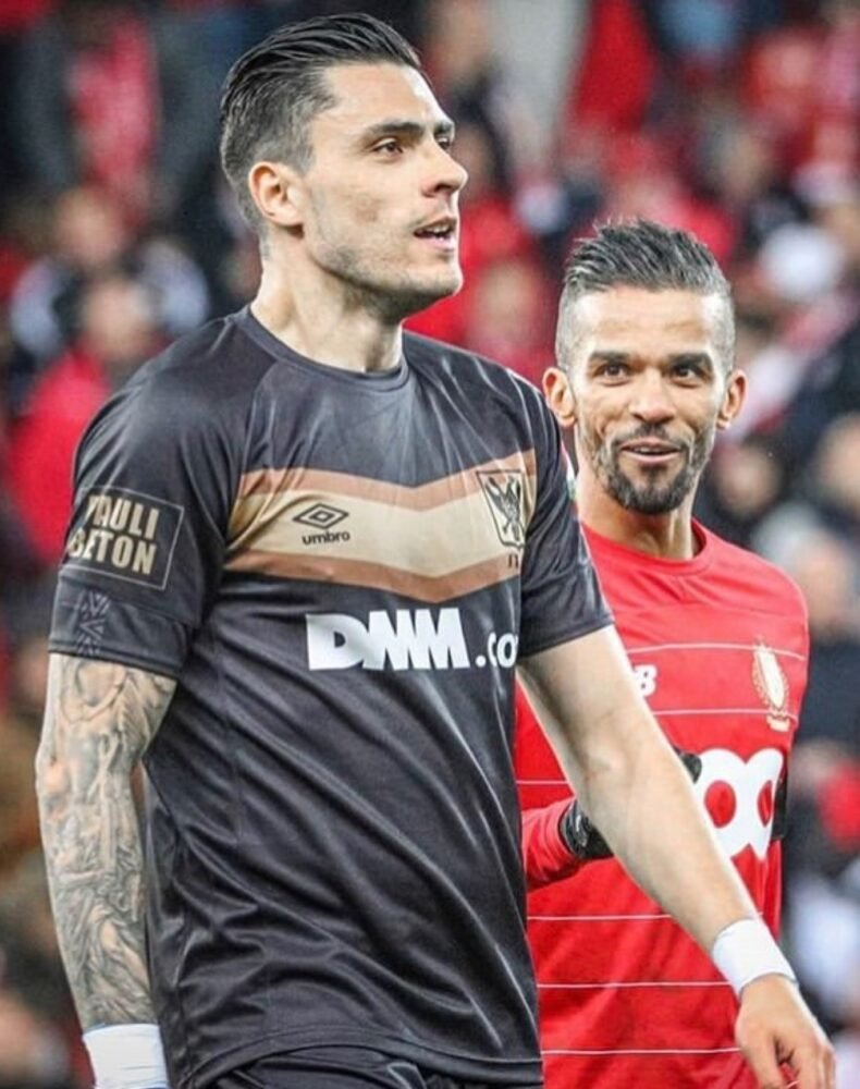 JORGE TEIXEIRA – SINT-TRUIDENSE VV – MATCH-WORN AND SIGNED JERSEY – BELGIAN PRO LEAGUE – SEASON 2019/2020 - Image 4