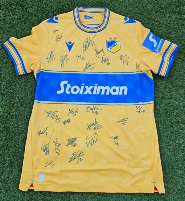 APOEL – JERSEY SIGNED BY THE ENTIRE TEAM – SEASON 2024/2025 - Image 2