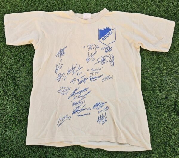 APOEL – COLLECTOR’S T-SHIRT WITH SIGNATURES FROM PLAYERS OF THE 2003/2004 SEASON - Image 2