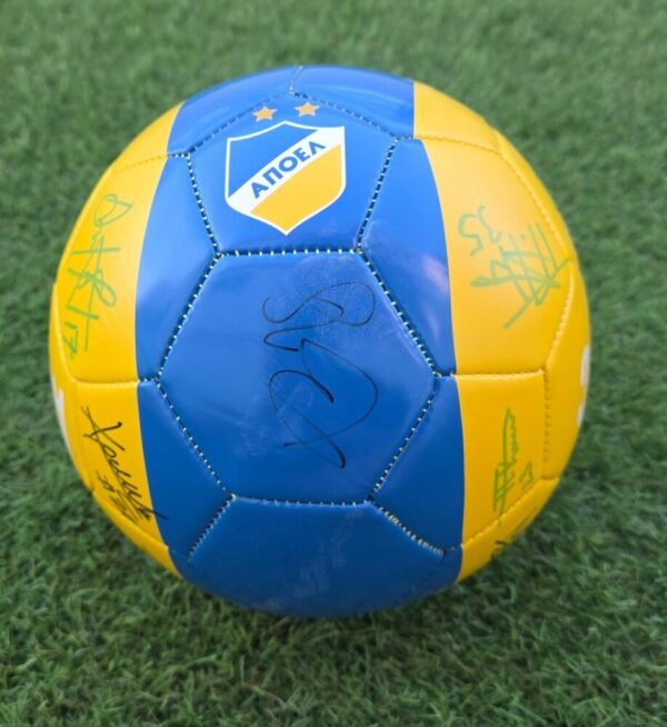 APOEL NICOSIA – OFFICIAL BALL SIGNED BY ALL THE TEAM – SEASON 2024/2025 - Image 3