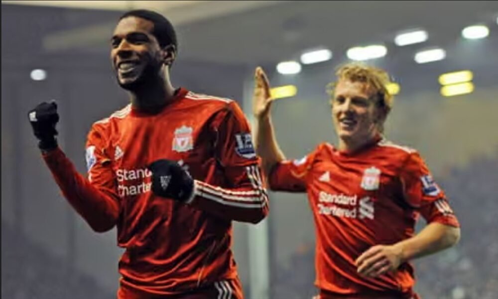 RYAN BABEL – LIVERPOOL – MATCH-ISSUED AND SIGNED JERSEY – PREMIER LEAGUE – SEASON 2010/2011 - Image 5