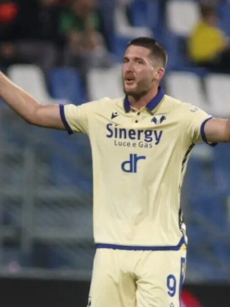 THOMAS HENRY - HELLAS VERONA – MATCH WORN JERSEY - SERIE A - SEASON 2022/2023