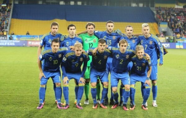 ARTEM KRAVETS – UKRAINE NATIONAL TEAM – MATCH-WORN JERSEY FROM UKRAINE VS KOSOVO (9/10/2016, 3–0) – WORLD CUP 2018 QUALIFIERS - Image 5