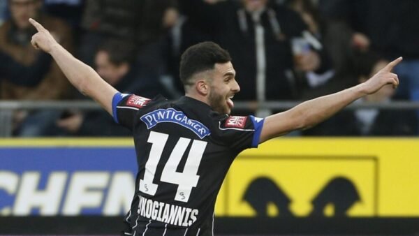 Charalambos Lykogiannis – Sturm Graz – MATCH WORN JERSEY – AUSTRIAN BUNDESLIGA – SEASON 2016/2017 - Image 4
