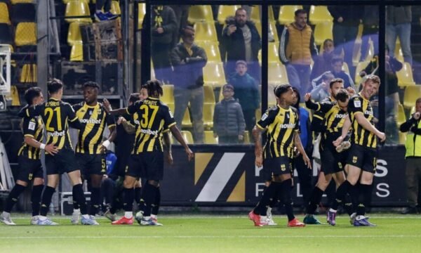 MONCHU – ARIS THESSALONIKI – MATCH WORN AND SIGNED – GREEK STOIXIMAN SUPER LEAGUE – SEASON 2024/2025 - Image 4