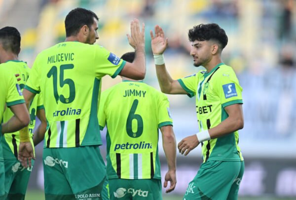 Giorgos Naoum – AEK Larnaca – MATCH WORN JERSEY – CYPRUS FIRST DIVISION – SEASON 2024/2025 - Image 3