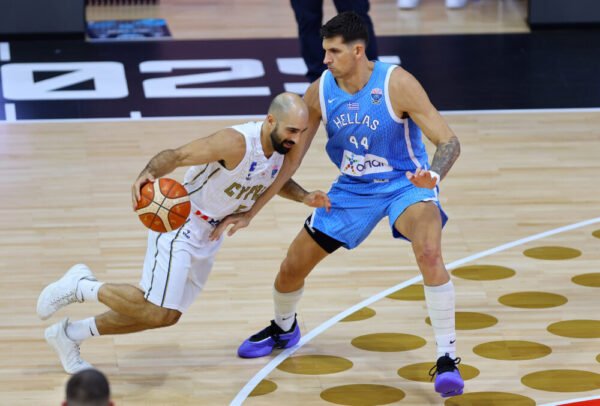 SIMON MICHAIL – CYPRUS NATIONAL TEAM – MATCH WORN AND SIGNED – EUROBASKET 2025 - Image 5