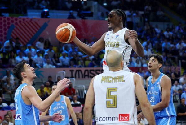 SIMON MICHAIL – CYPRUS NATIONAL TEAM – MATCH WORN AND SIGNED – EUROBASKET 2025 - Image 7