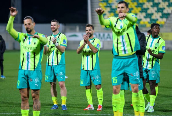FRAN SOL – AEK LARNACA – OFFICIAL SHIRT SIGNED BY ALL THE TEAM – SEASON 2024/2025 - Image 4