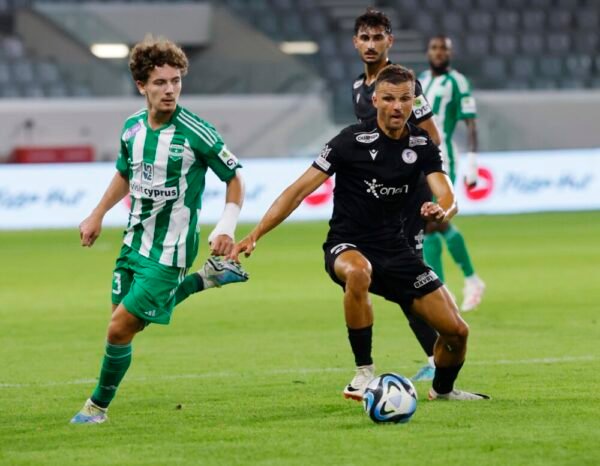 KAROL STRUSKI – ARIS LIMASSOL – MATCH WORN AND SIGNED – CYPRIOT FIRST DIVISION – SEASON 2023/2024 - Image 4
