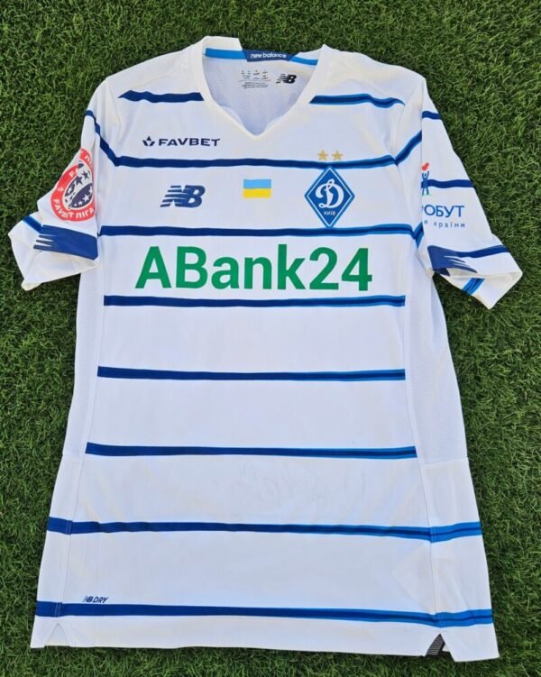 Oleksandr Tymchyk – Dynamo Kyiv – MATCH WORN AND SIGNED JERSEY – UKRAINIAN PREMIER LEAGUE – SEASON 2020/2021 - Image 3