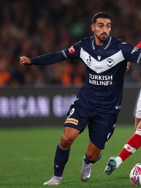 NIKOS VERGOS - MELBOURNE VICTORY - MATCH-WORN AND SIGNED JERSEY - MELBOURNE VICTORY vs WREXHAM (11/07/2025, 0-3) - FRIENDLY MATCH